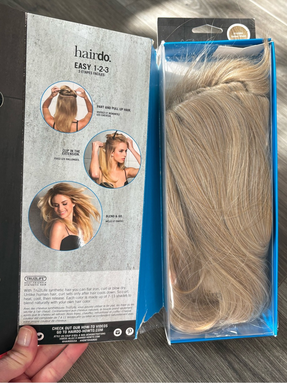 Hairdo 22” Clip-in One Piece Straight Hair Extension in Golden Wheat-dark blonde - Picture 2 of 8